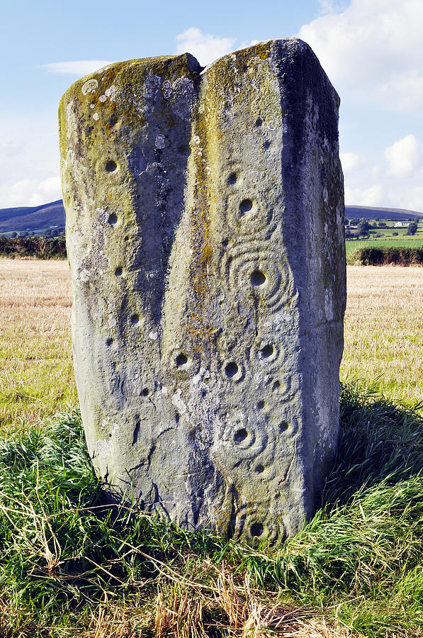 Ardmore Gallan Standing Stone